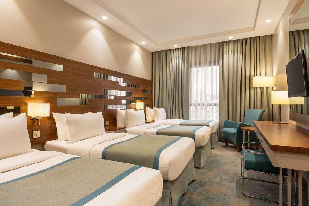 Отель Ramada By Wyndham Makkah Zad Al Rawda Мекка Номер фото