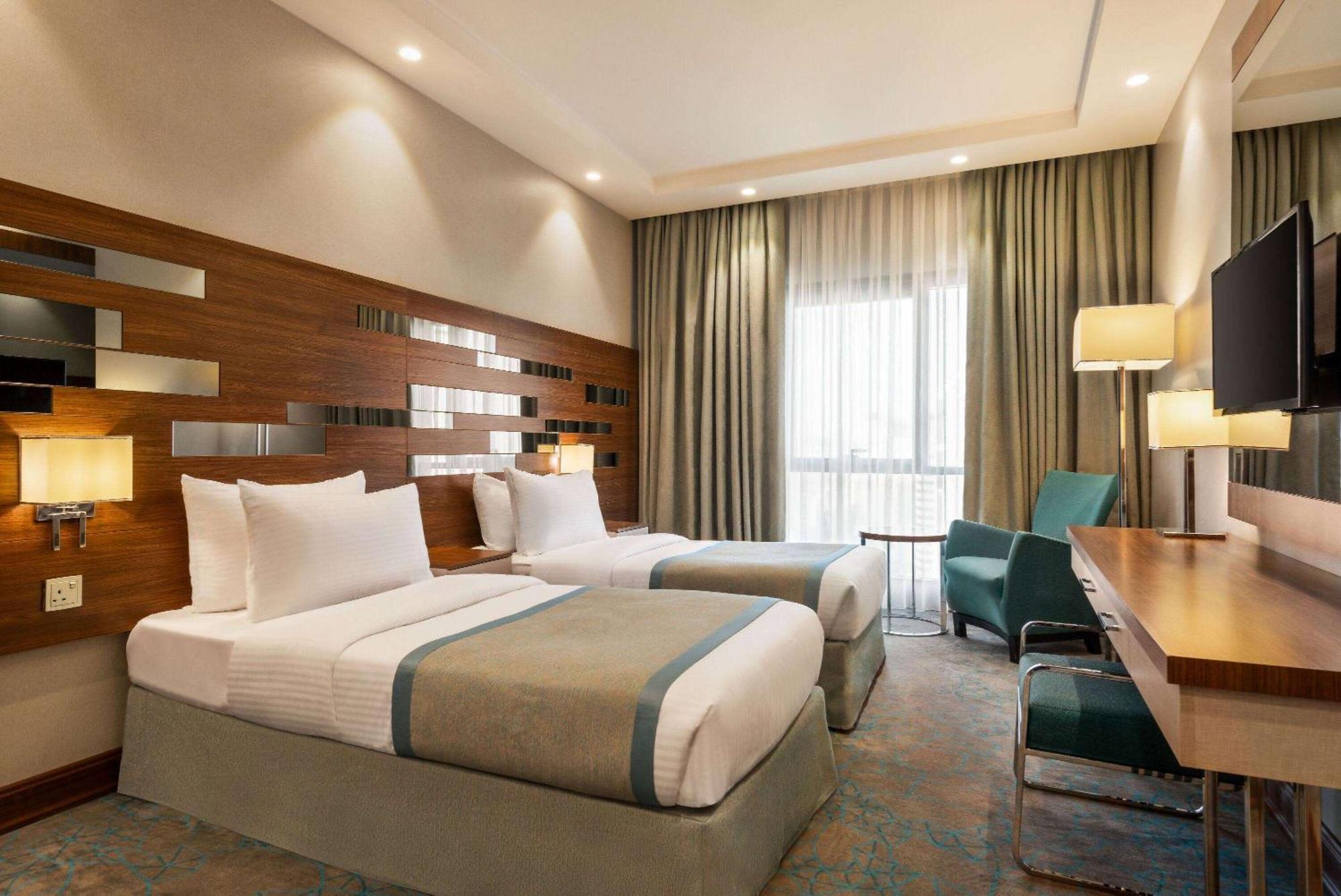 Отель Ramada By Wyndham Makkah Zad Al Rawda Мекка Экстерьер фото